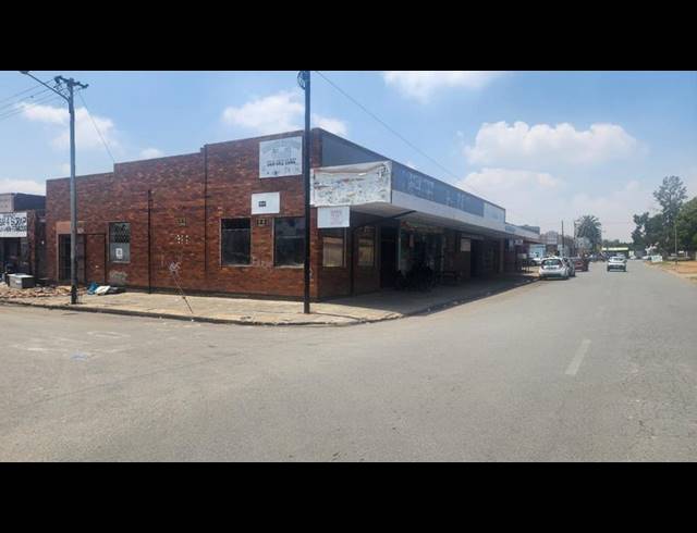 BUSINESS PROPERTY TO RENT IN RANDFONTEIN CENTRAL